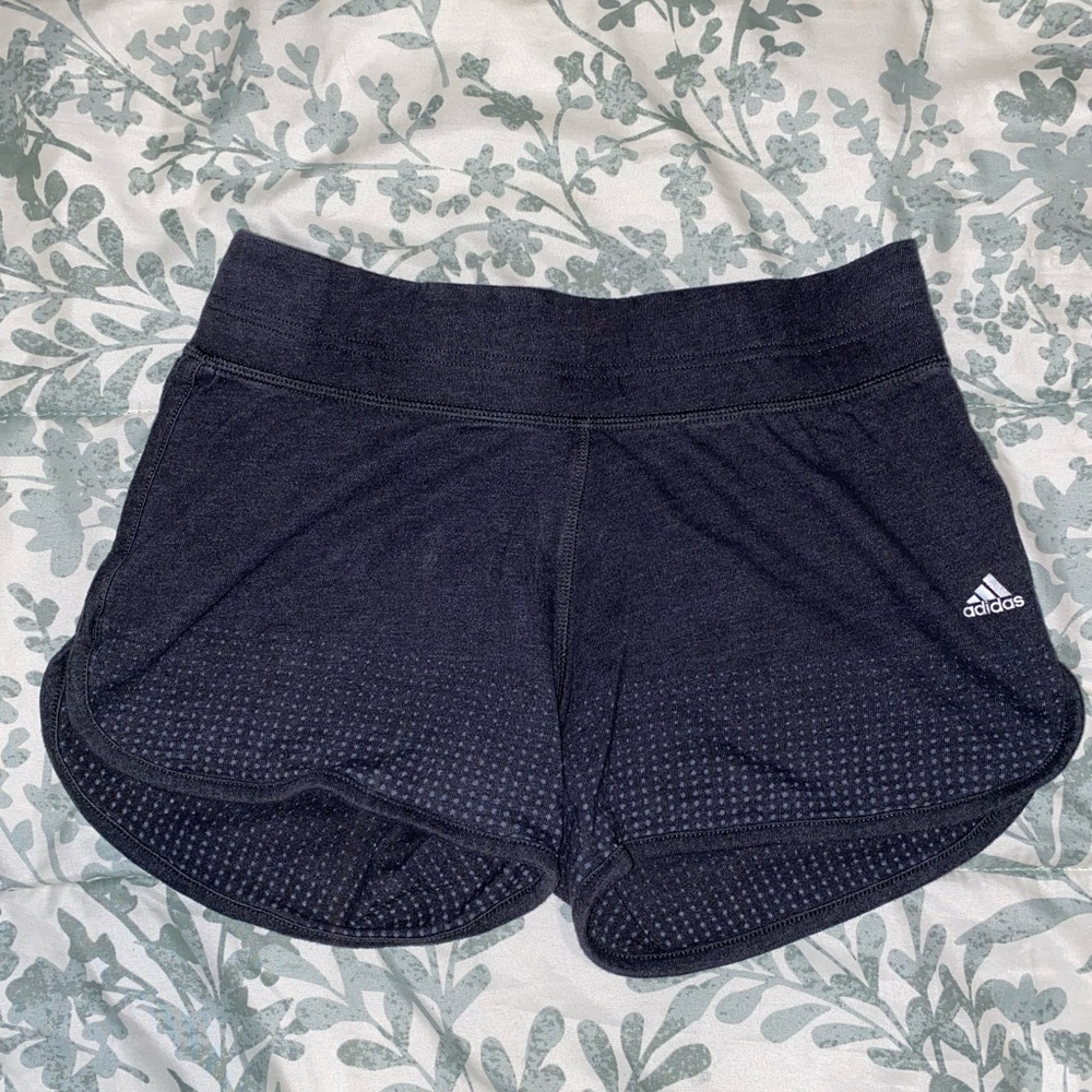 Adidas Shorts 🖤